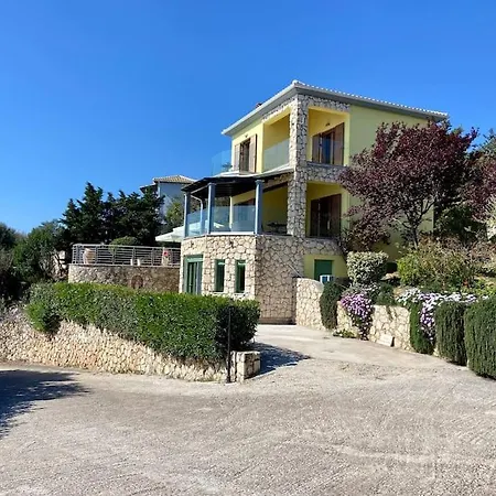 Antonis Petros Sivota (Lefkada)